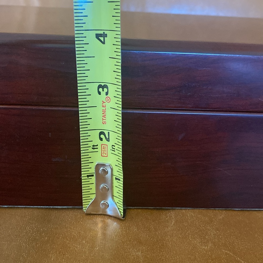 Cigar Humidor - Picture 8 of 16